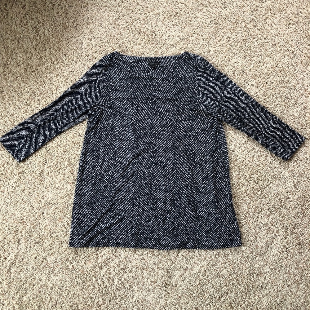 J. Jill Wearever Collection Abstract Black & White Blouse Size M